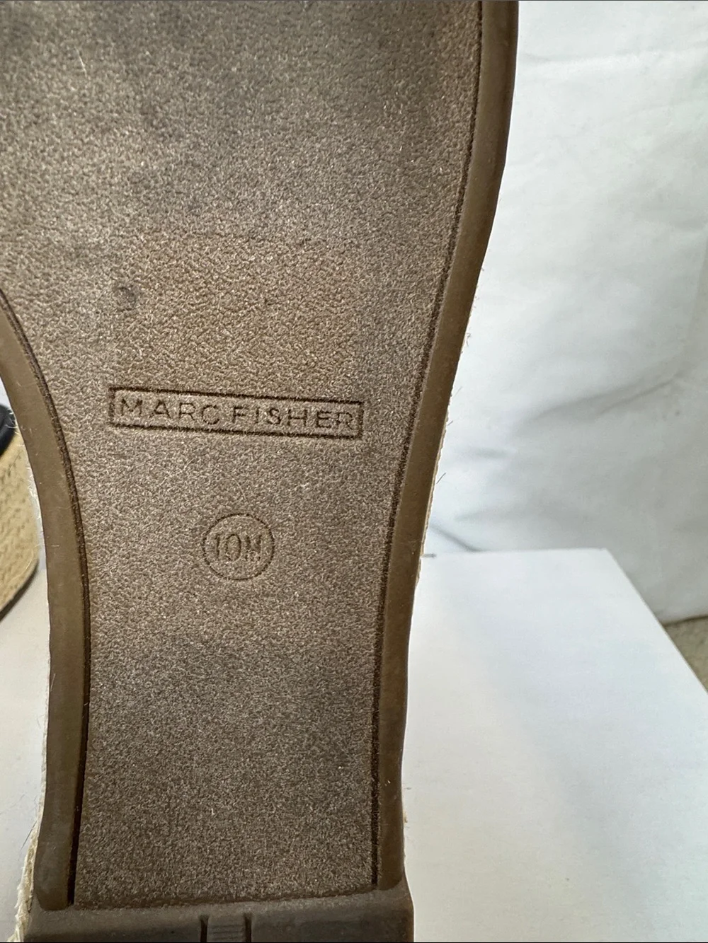 Marc Fisher Joyce Black Studded Espadrille Wedge Platform Sandal Size 10